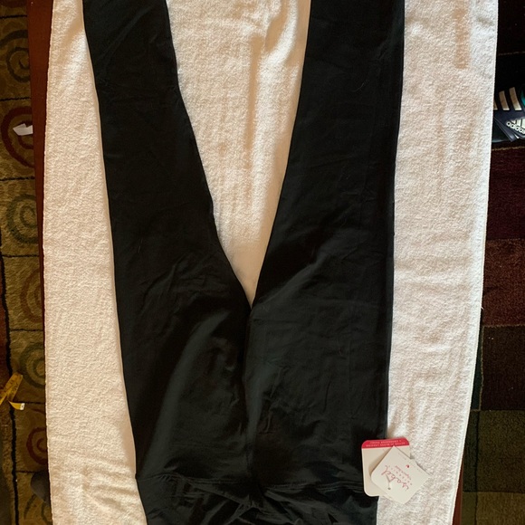NWT Isabel Ingrid maternity black leggings size XL - Picture 10 of 10
